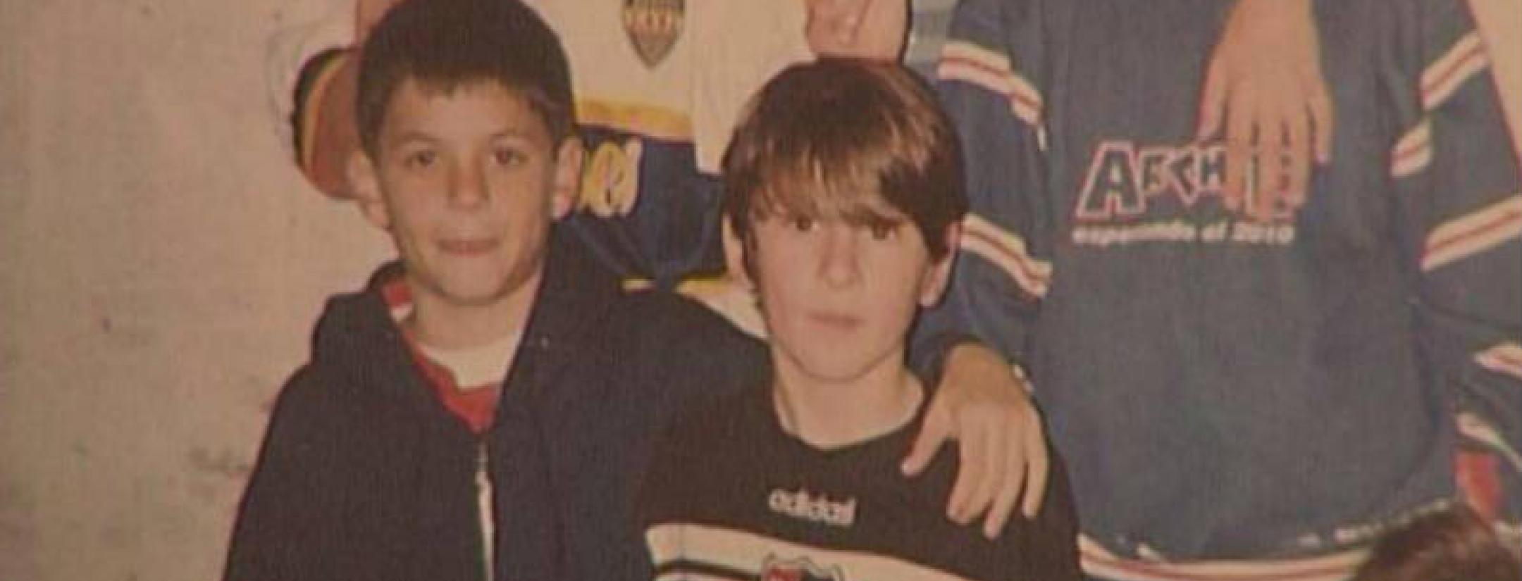 Lionel Messi with friends as a kid