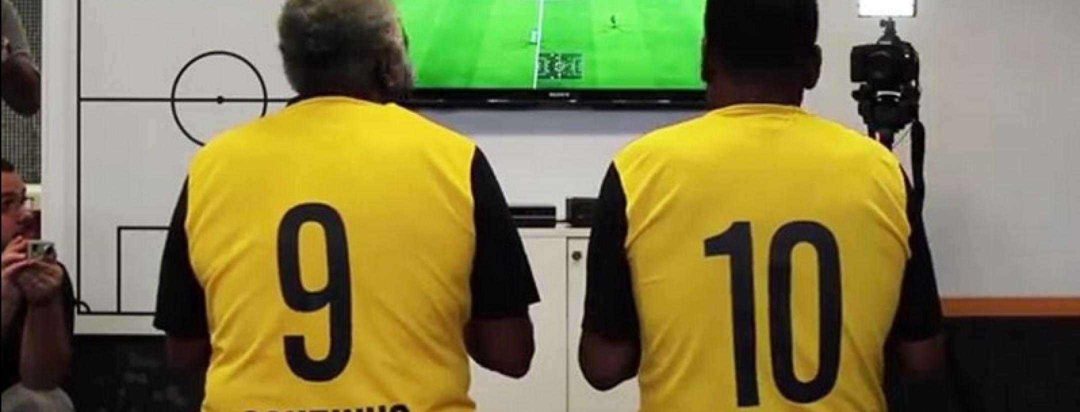 Pele and Coutinho playing FIFA