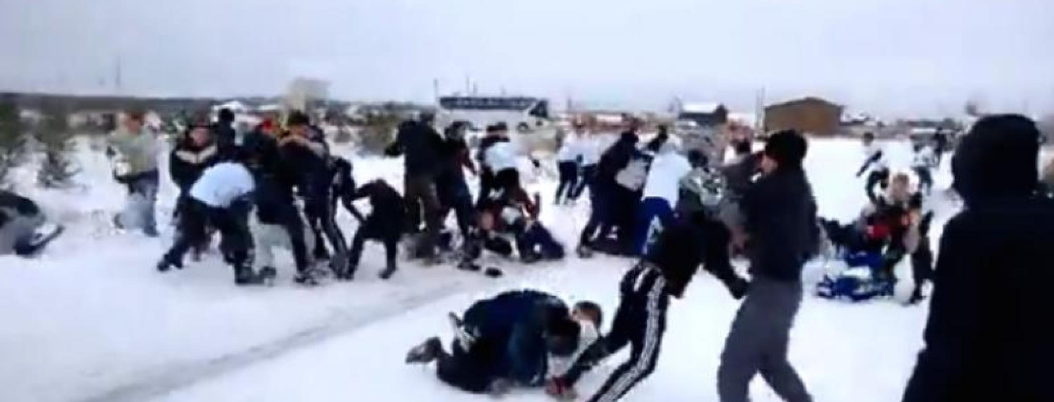 Fight between Russian Hooligans 