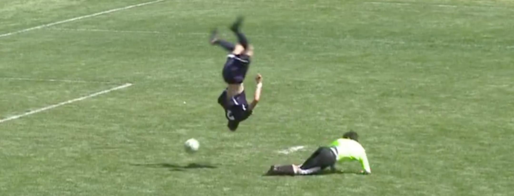 El increíble gol de la voltereta.