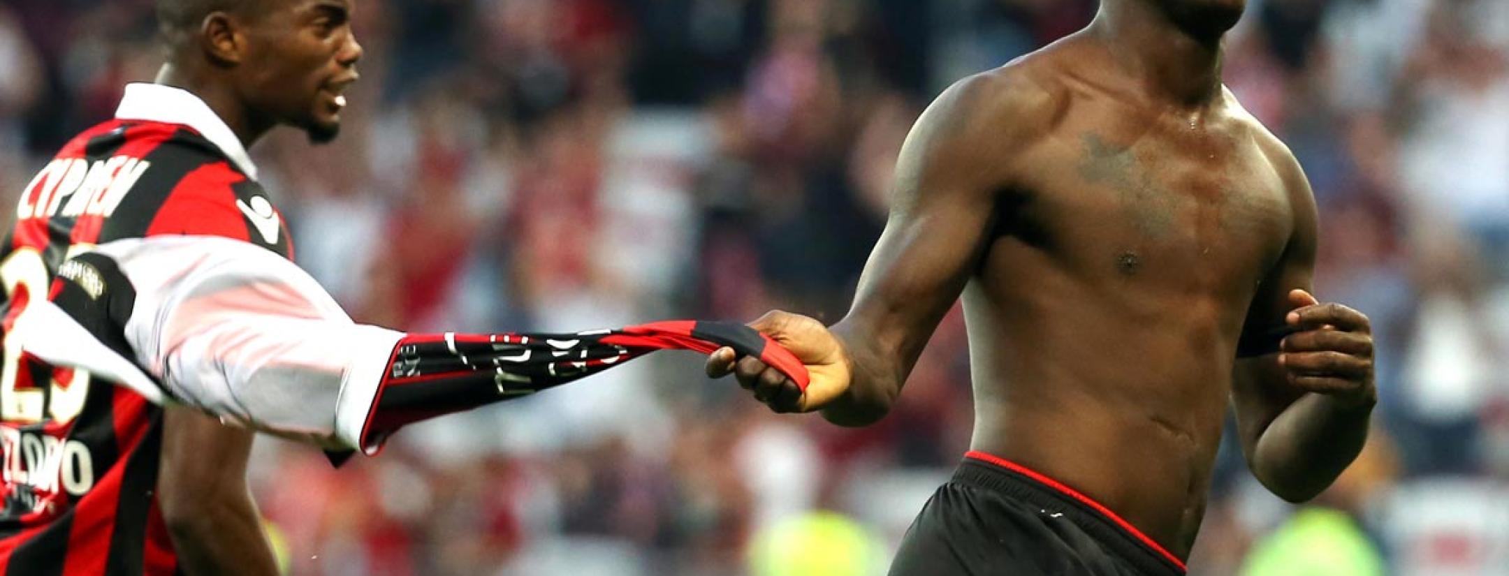 Mario Balotelli sent off