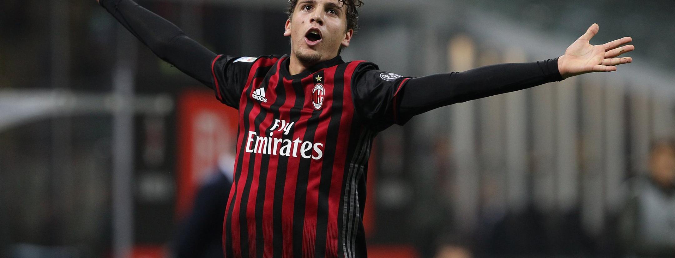 Manuel Locatelli scores to deliver Milan's first win against Juventus since 2012