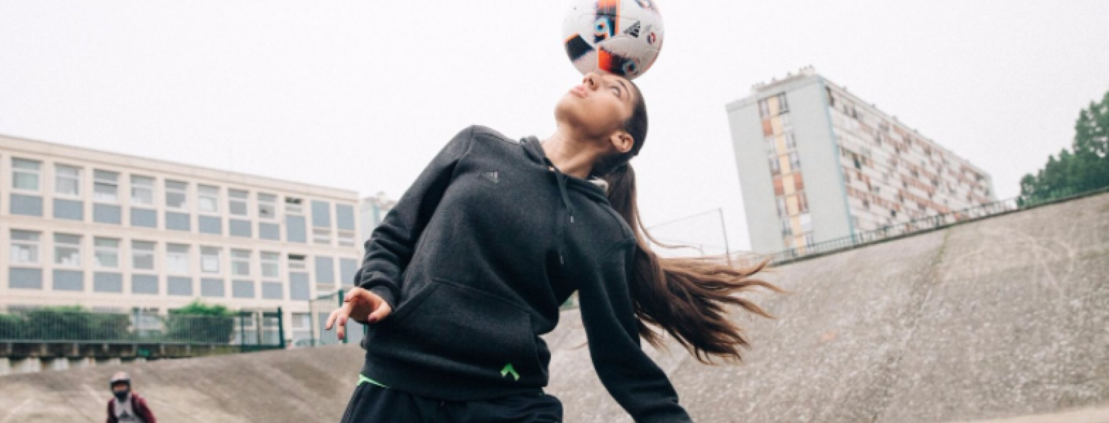 Lisa Zimouche Soccer Freestyler