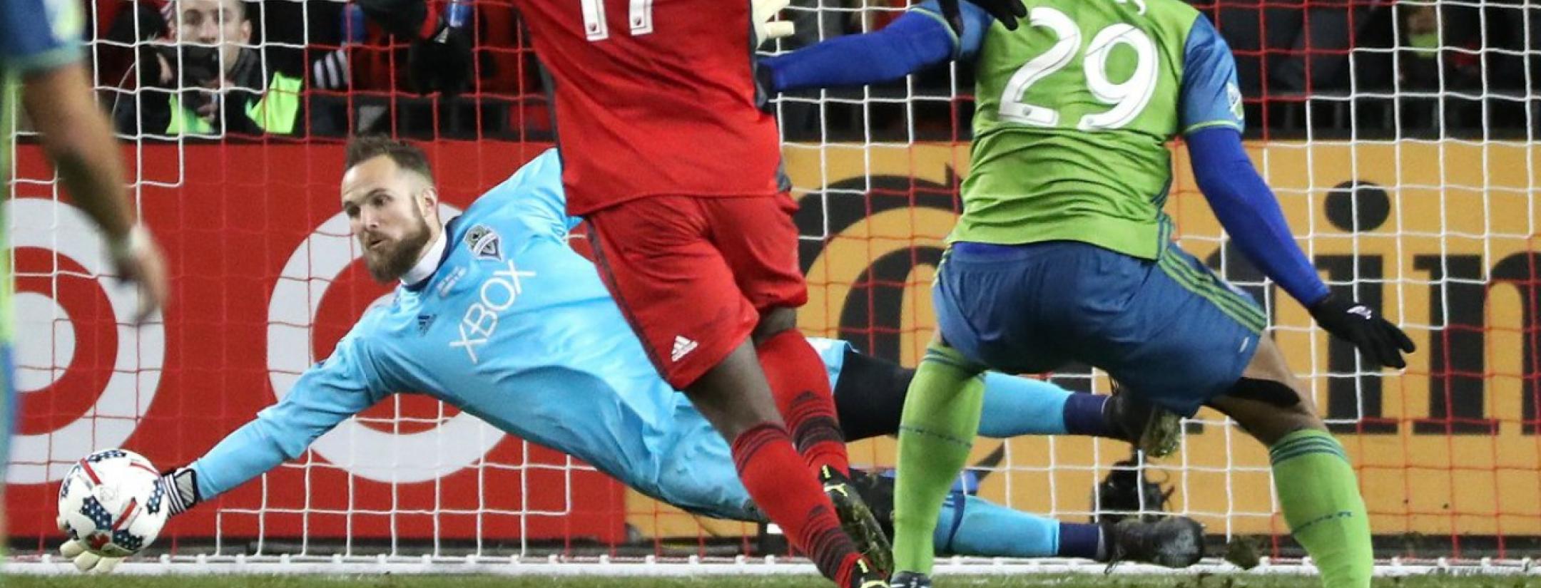 Stefan Frei MLS Cup save