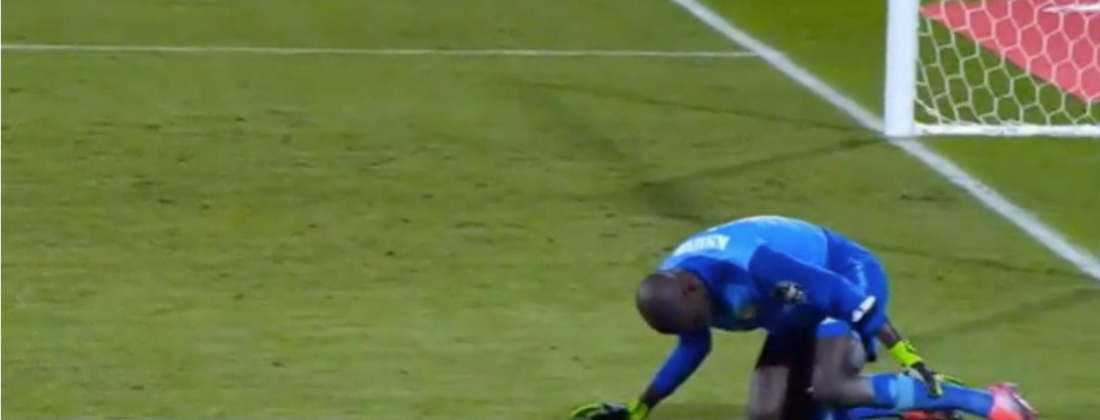 Khadim N’Diaye time-wasting