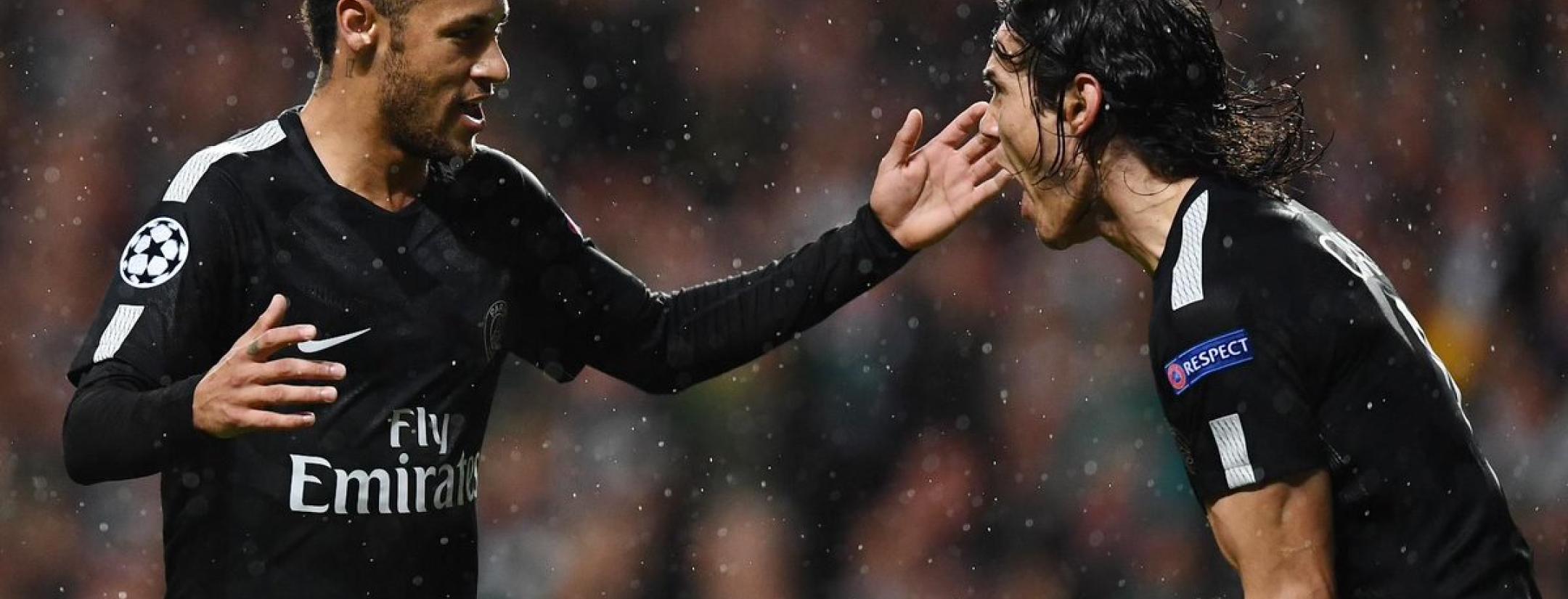 Neymar and Edinson Cavani get ready for Bayern Munich.