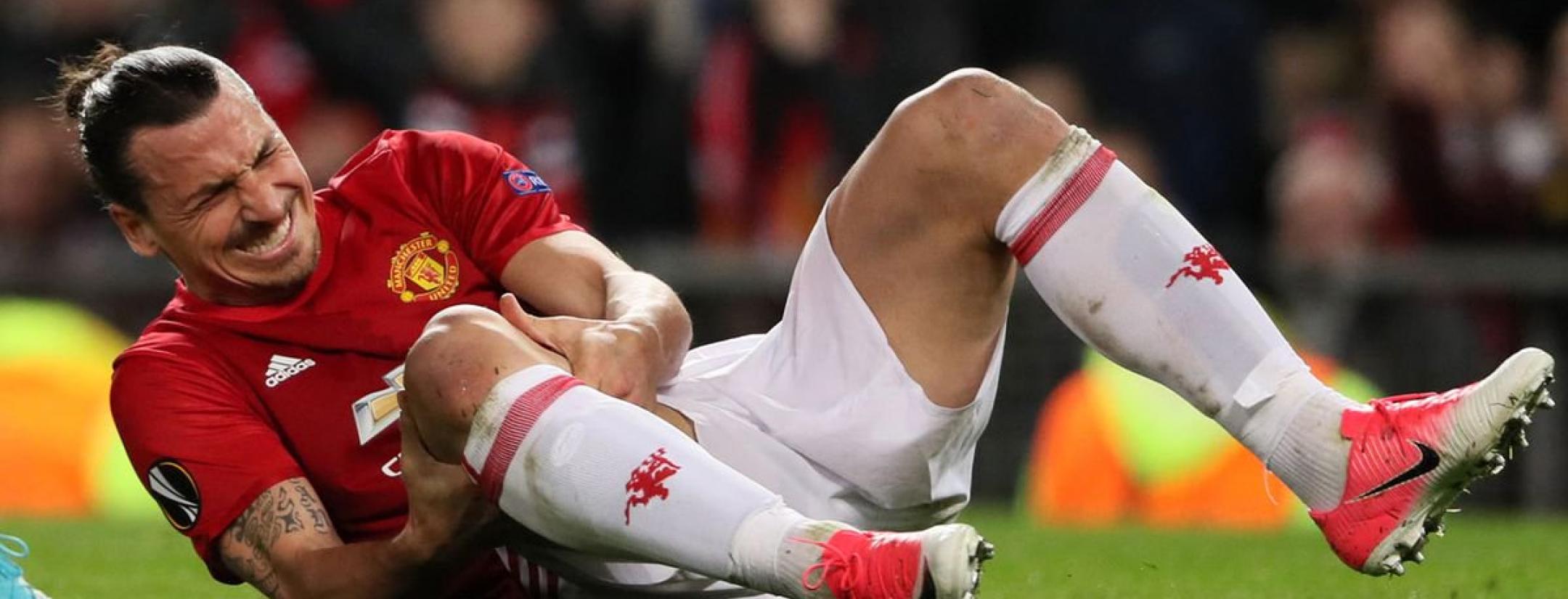 Zlatan Ibrahimovic knee