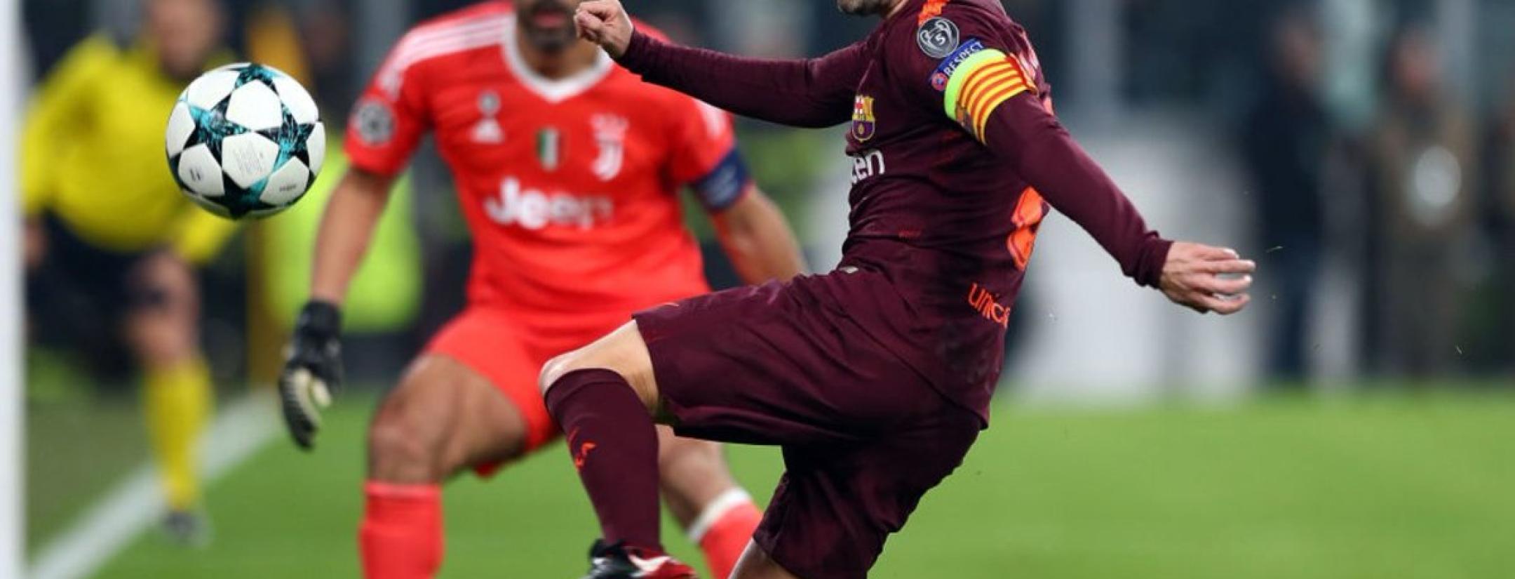 Andres Iniesta standing ovation at Juventus Stadium