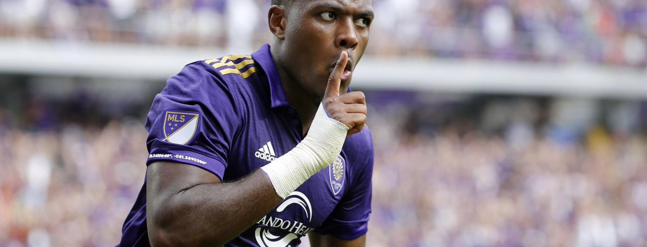 Cyle Larin transfer