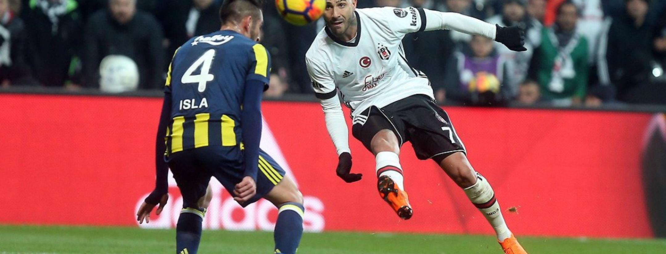 Ricardo Quaresma trivela goal
