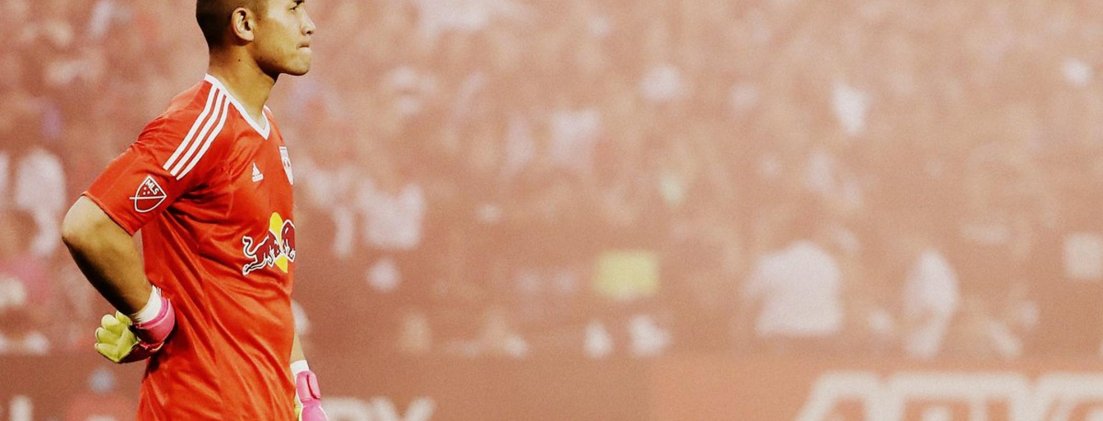 Luis Robles records 13 saves vs Tijuana