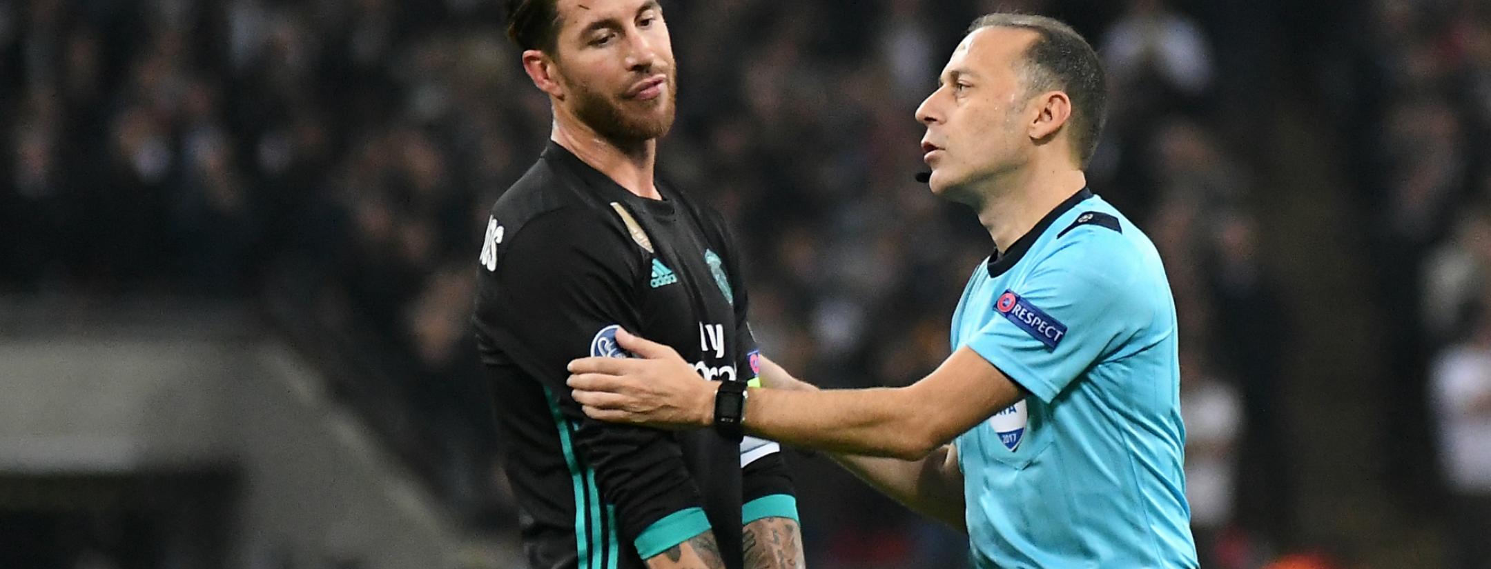 Mo Salah Injured By Sergio Ramos