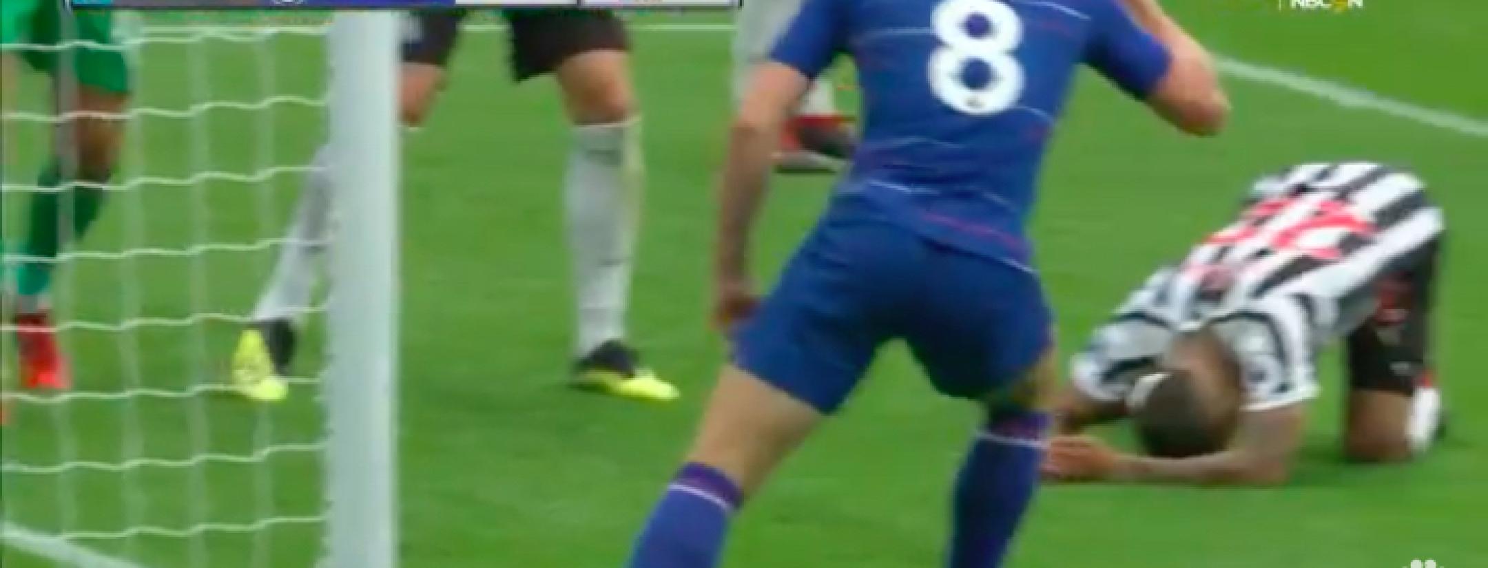 DeAndre Yedlin assist vs Chelsea