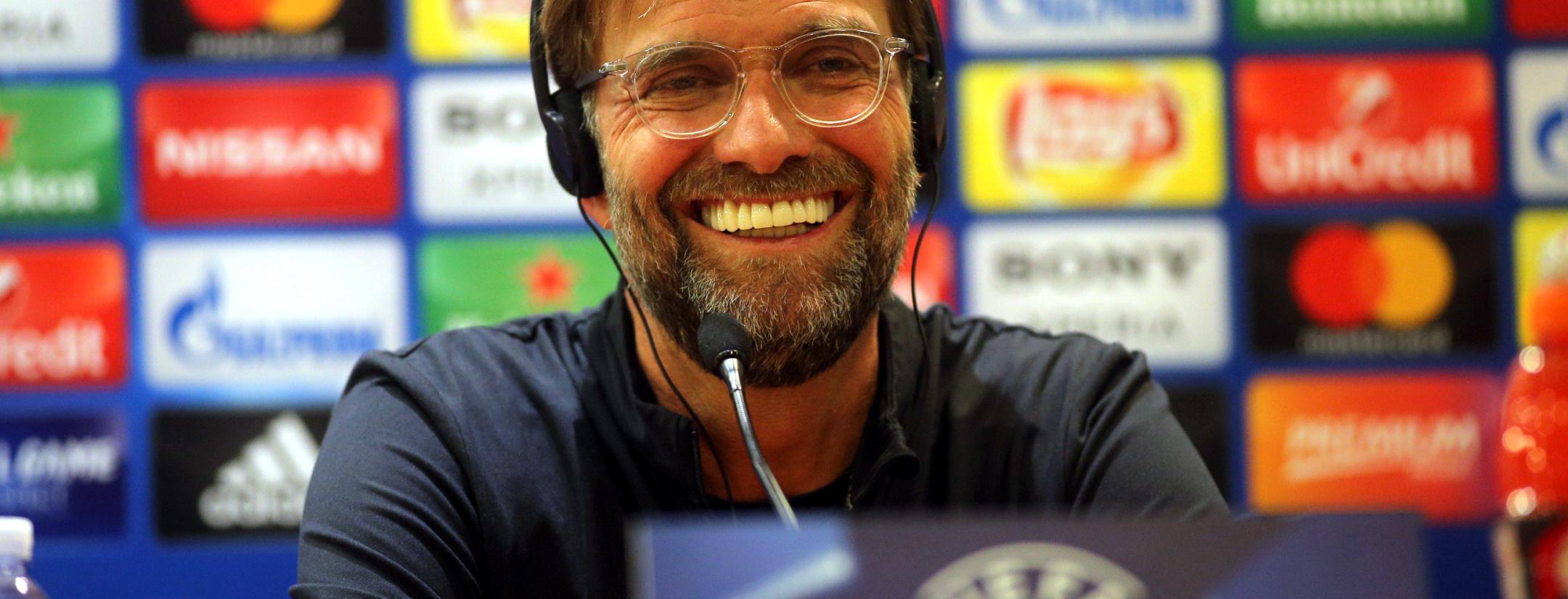 Liverpool Throw-In Coach