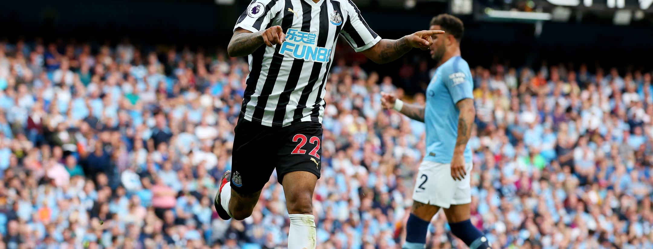 DeAndre Yedlin Goal vs Manchester City