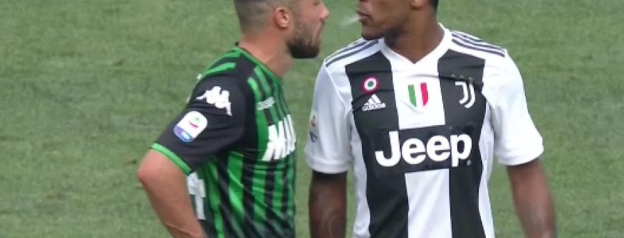 Douglas Costa Red Card