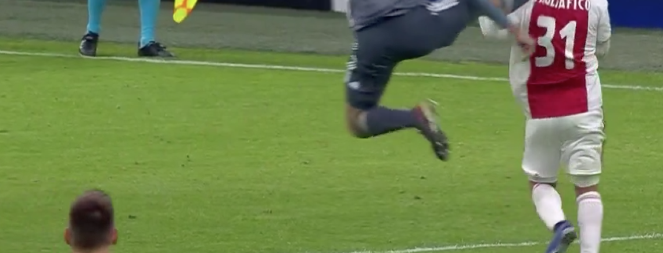 Thomas Muller Red Card