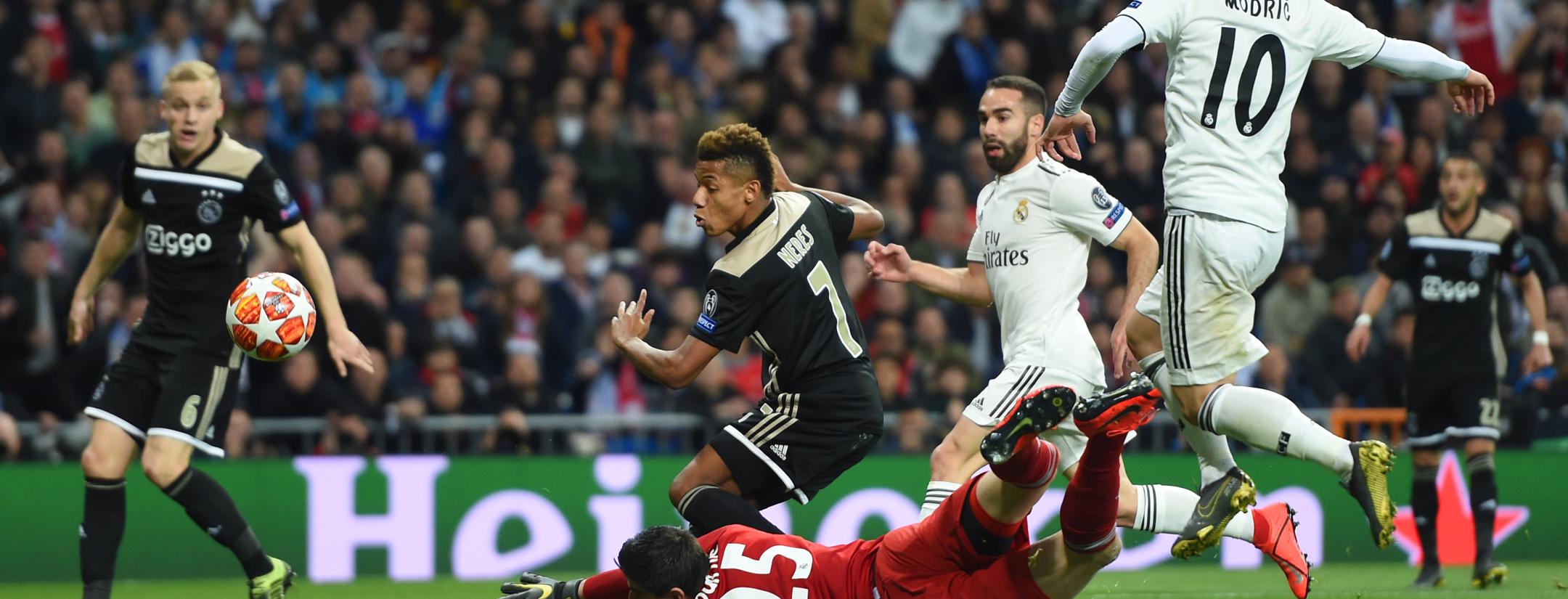 David Neres Goal vs Real Madrid