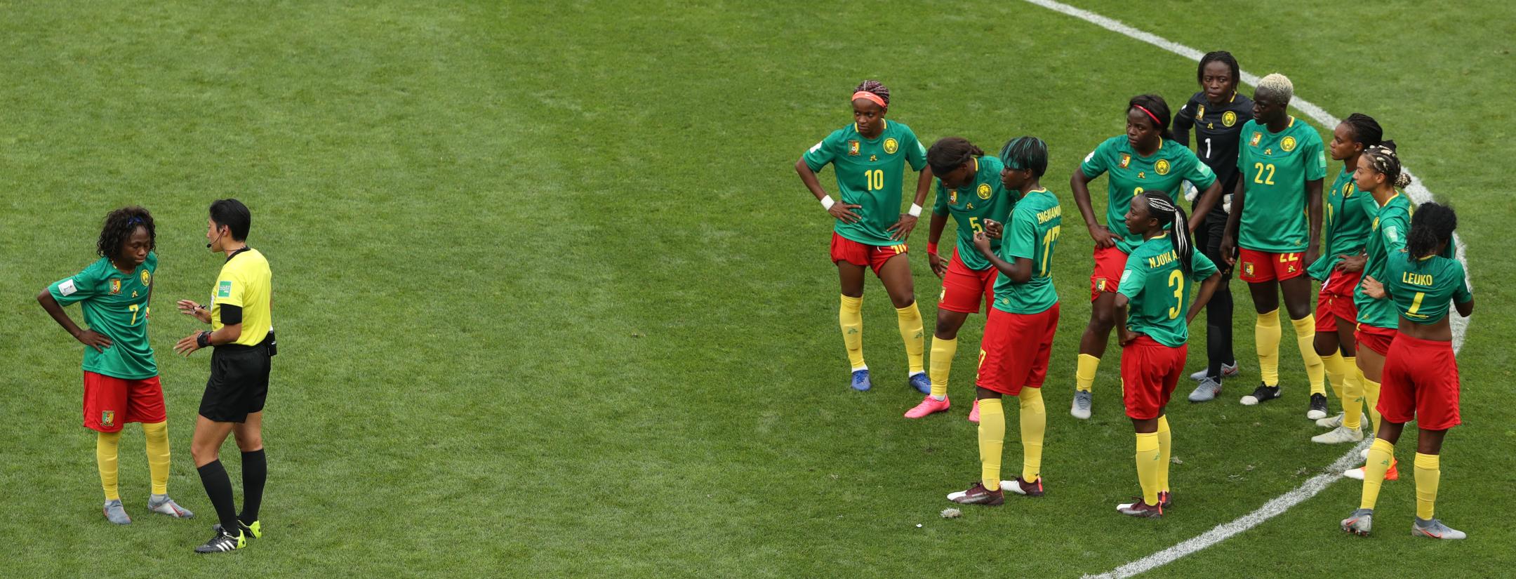 England vs Cameroon referee