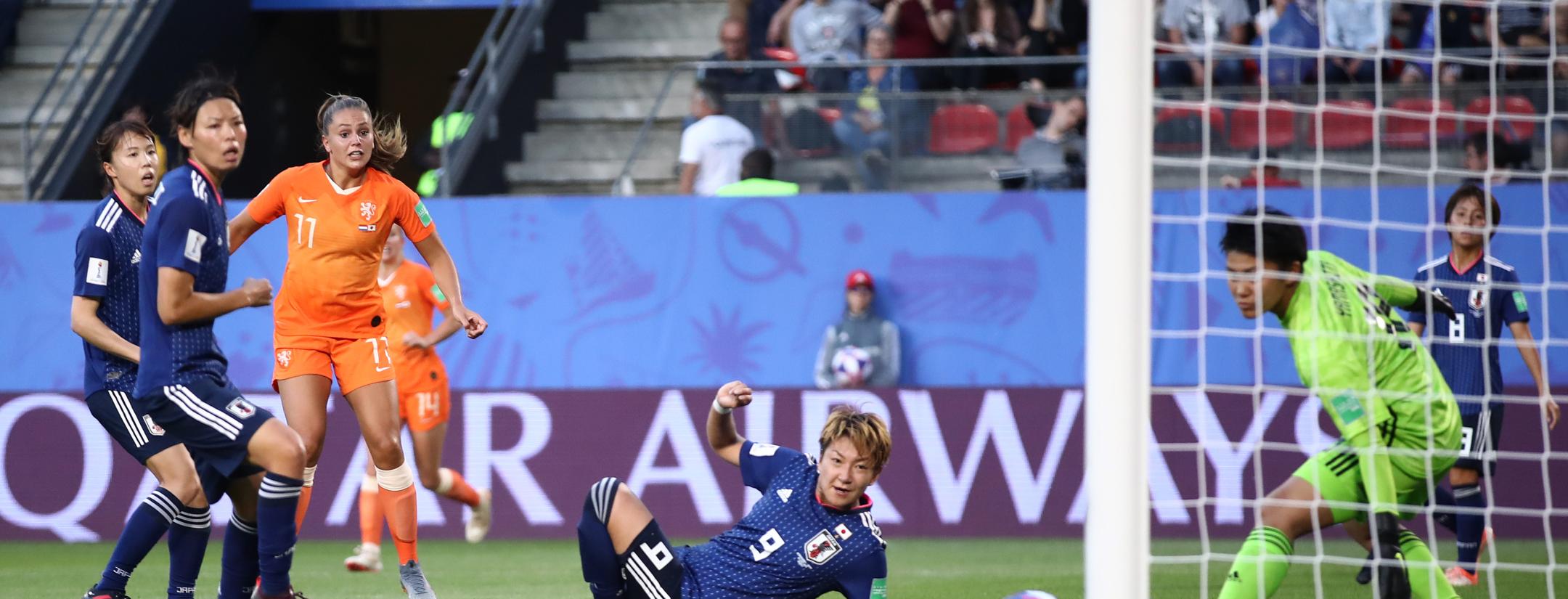 Lieke Martens Goal vs Japan
