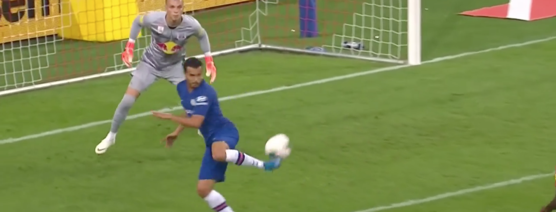 Pedro Goal vs Salzburg