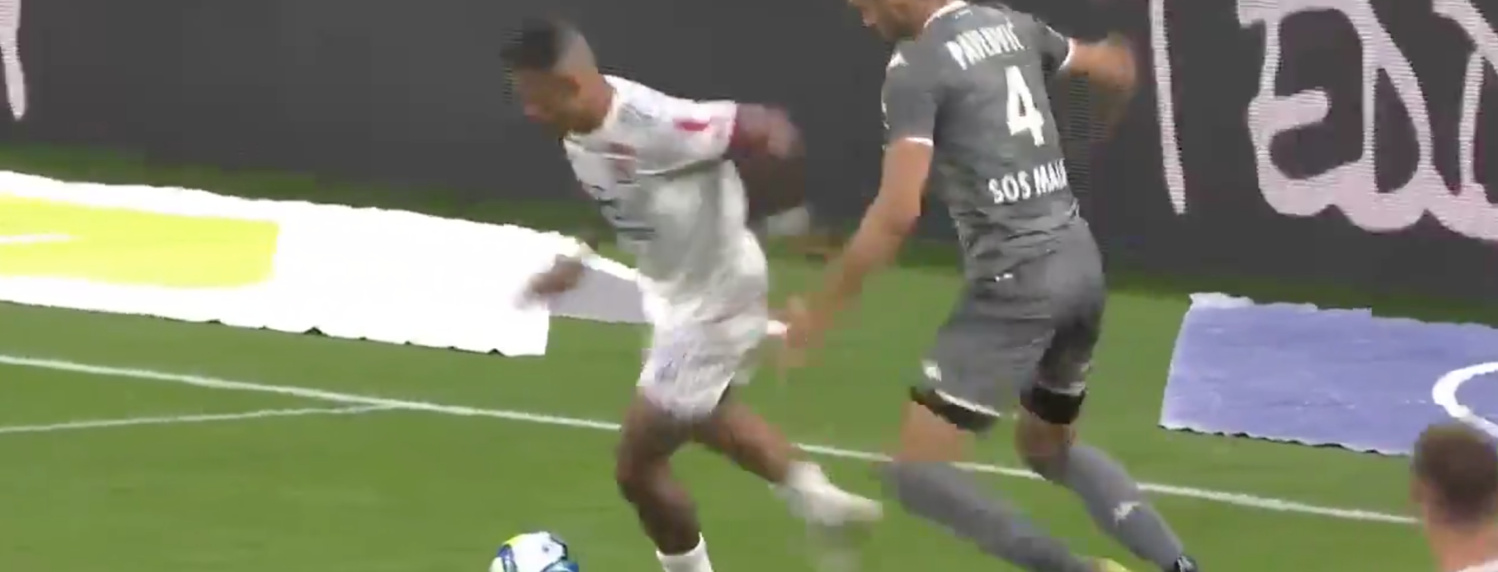 Depay Assist vs Angers