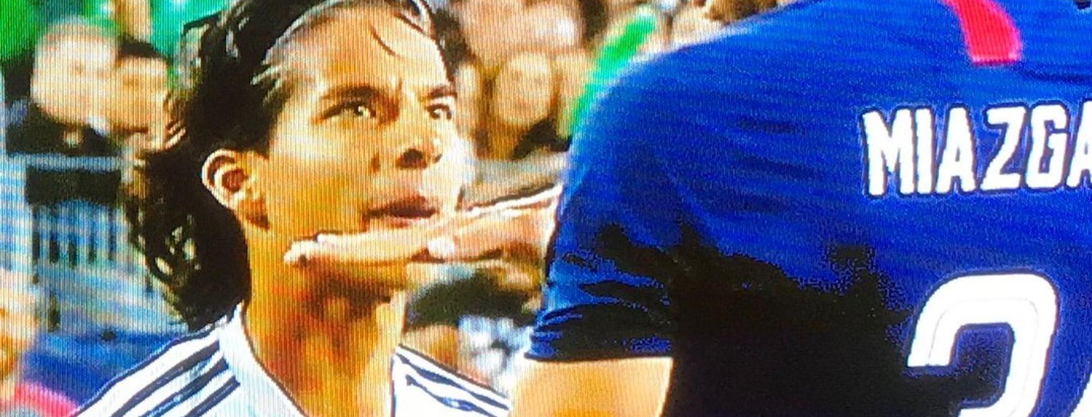 Matt Miazga trolls Diego Lainez