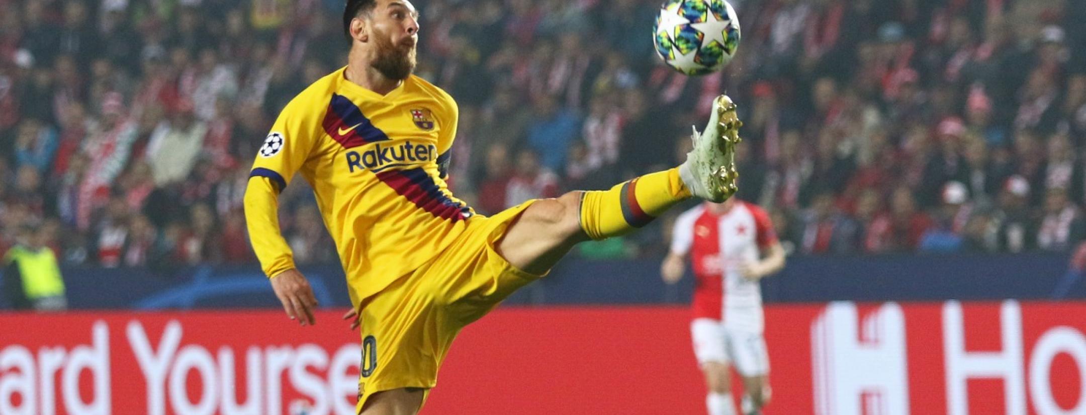 Lionel Messi training