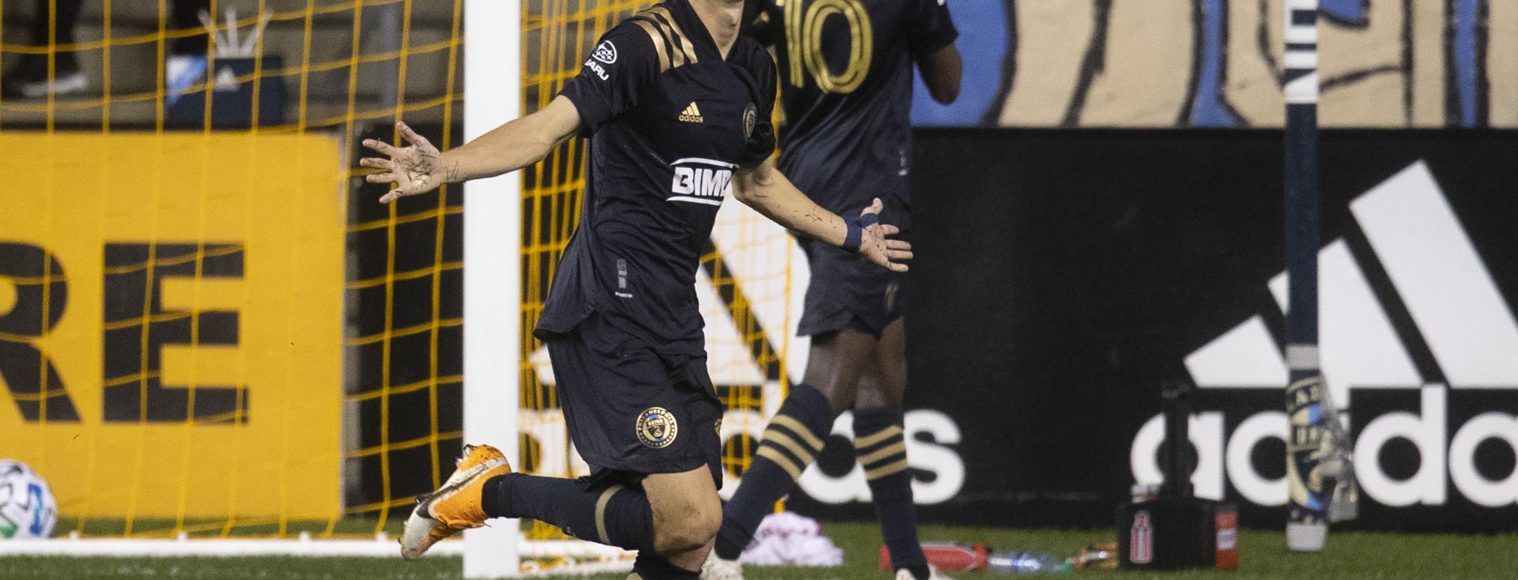 Brenden Aaronson Transfer Fee