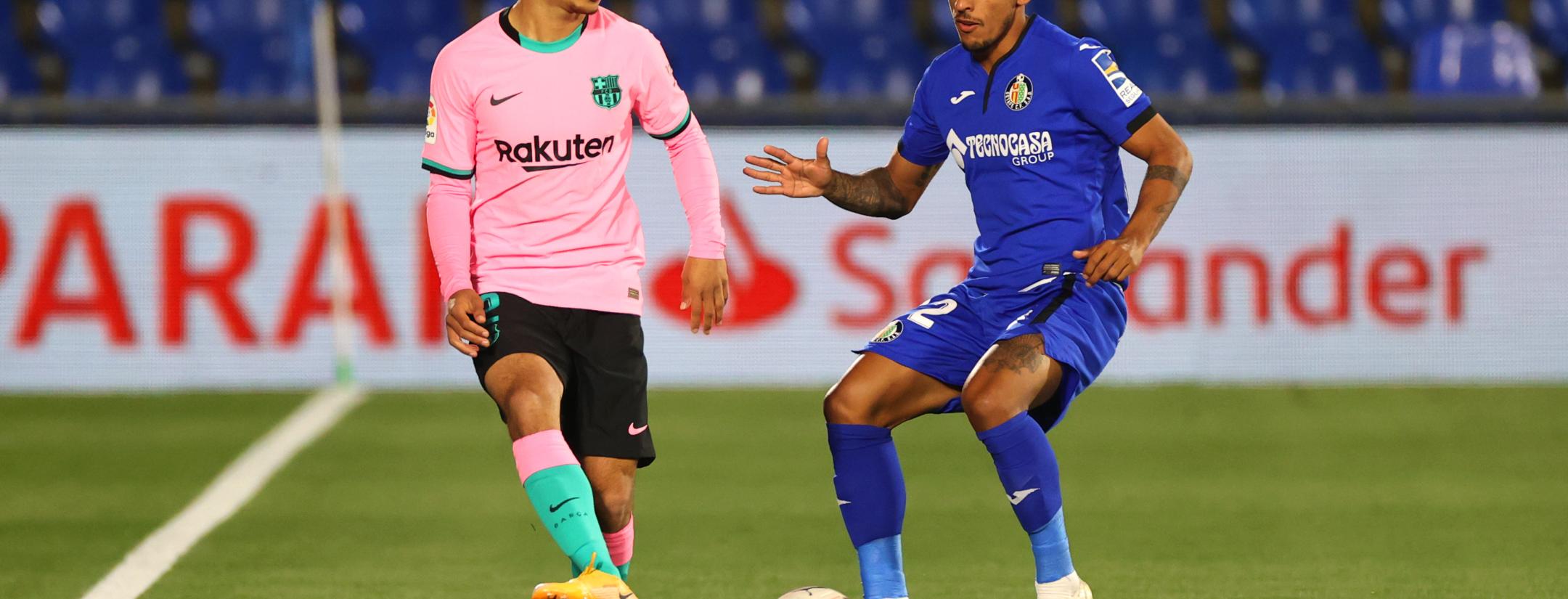 Sergino Dest Barcelona Start