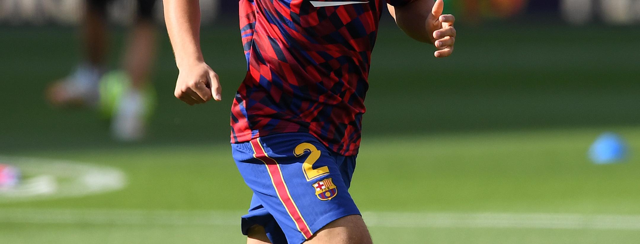 American To Play In El Clásico