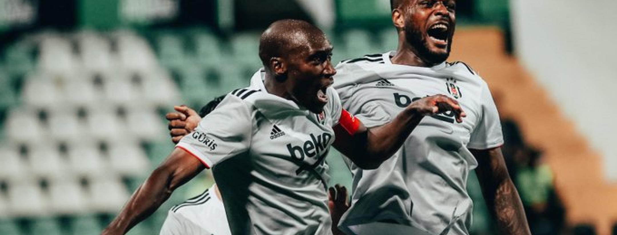 Atiba Hutchinson and Cyle Larin