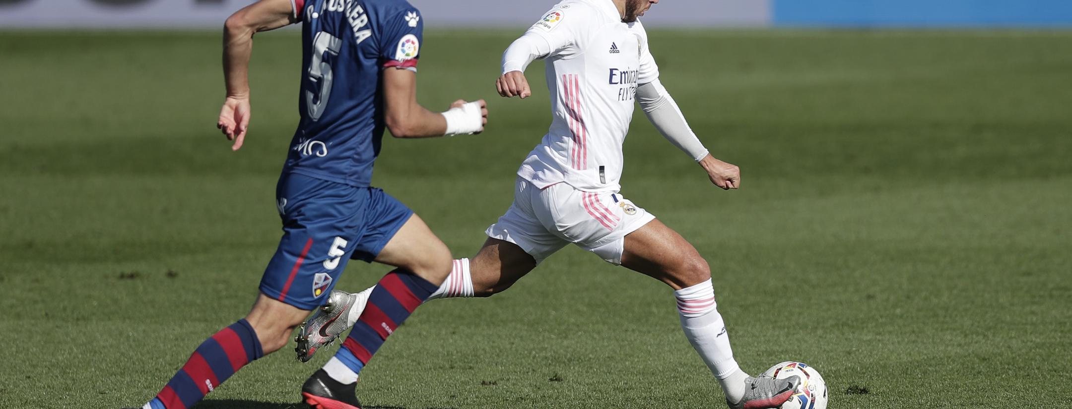 Eden Hazard Goal. Real Madrid vs Huesca Highlights