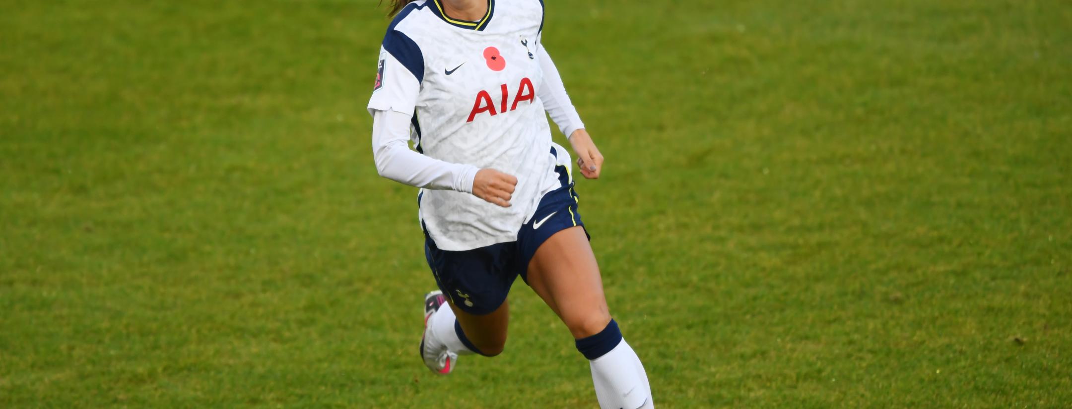 Alex Morgan Tottenham Debut
