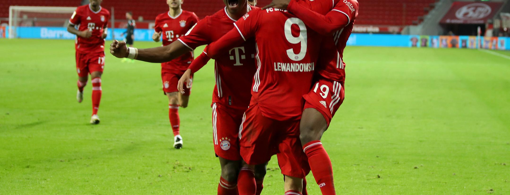 Lewandowski Goal vs Leverkusen