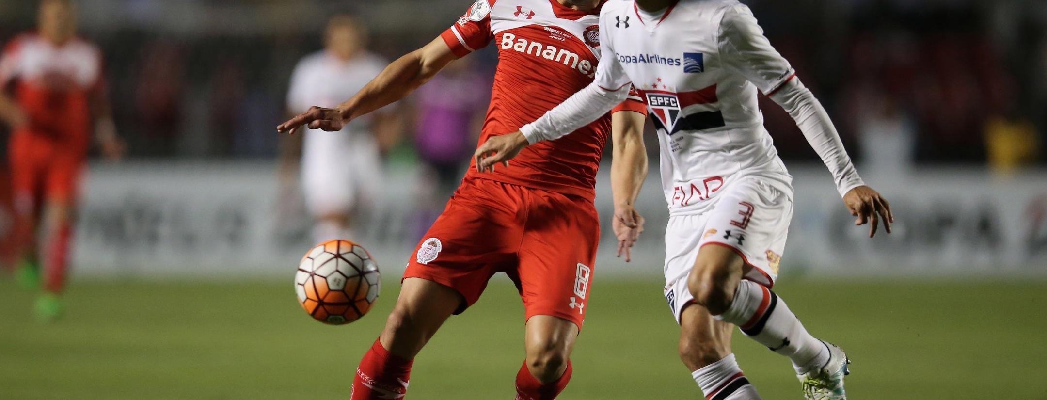 Fútbol Mexicano versus fútbol Sudamericano