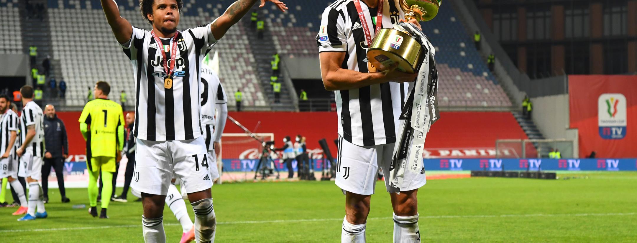 Weston McKennie and Cristiano Ronaldo