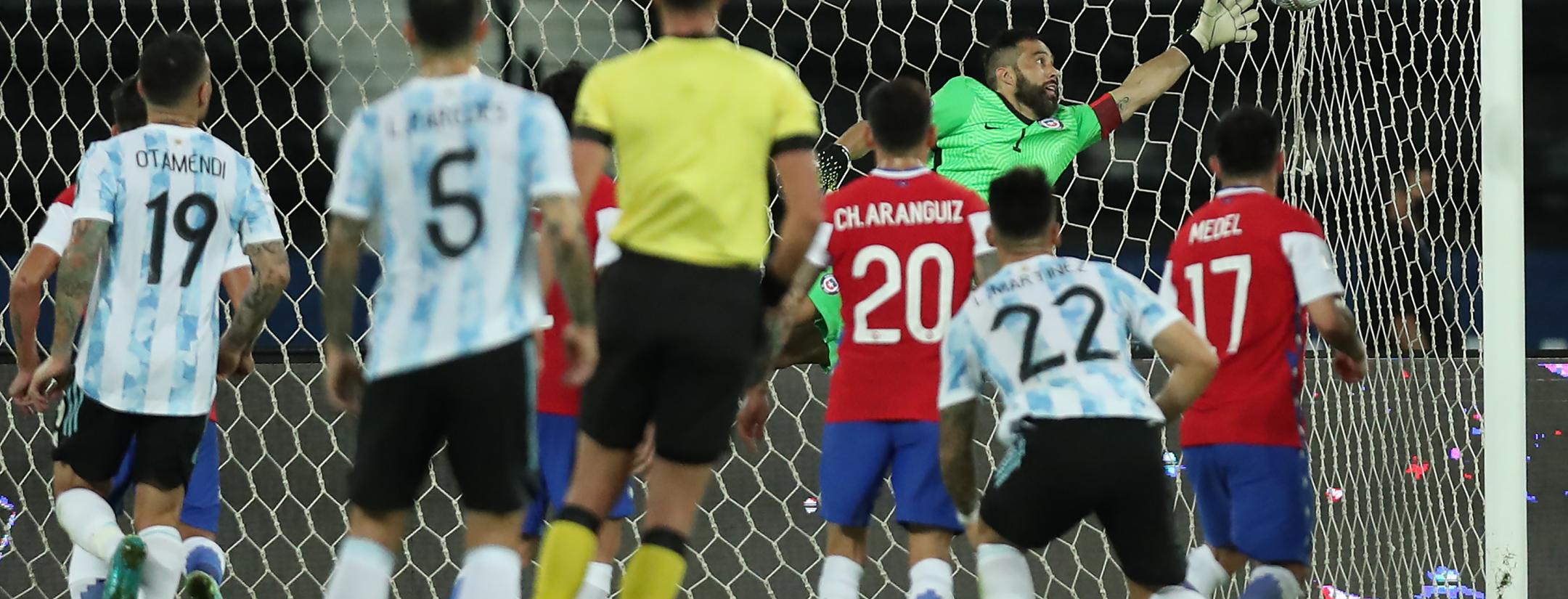Lionel Messi Free Kick vs Chile