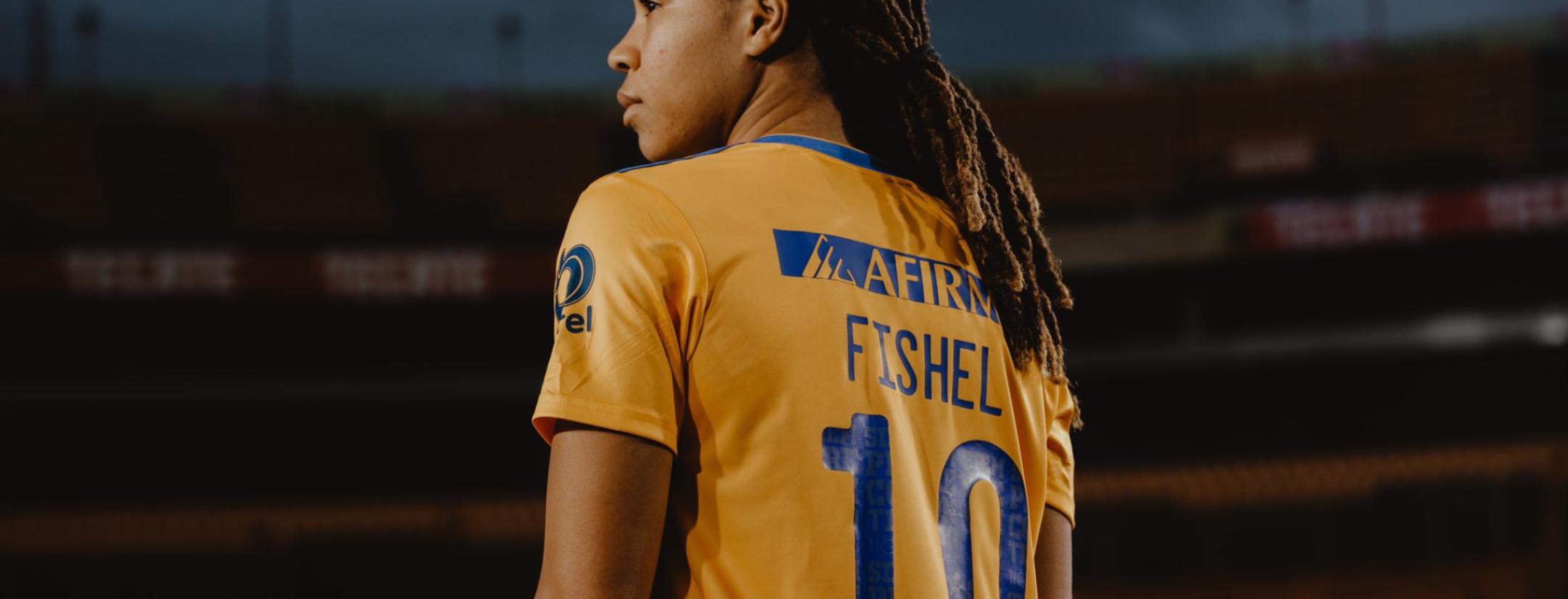 Mia Fishel Tigres