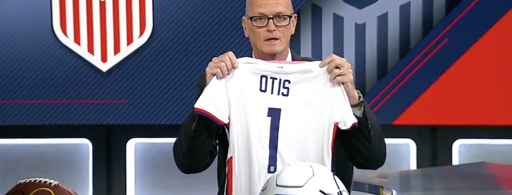 Gregg Berhalter gave Scott Van Pelt's dog Otis a USMNT jersey