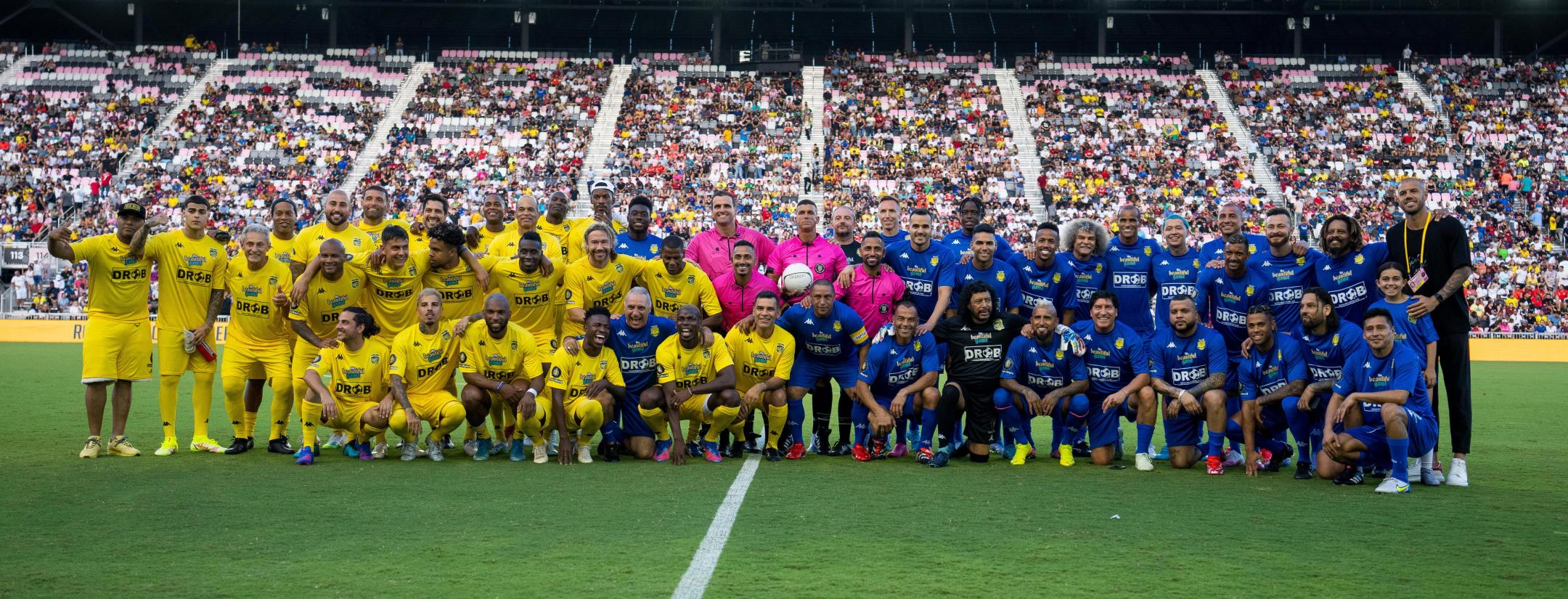 Roberto Carlos-Ronaldinho Miami Charity Match
