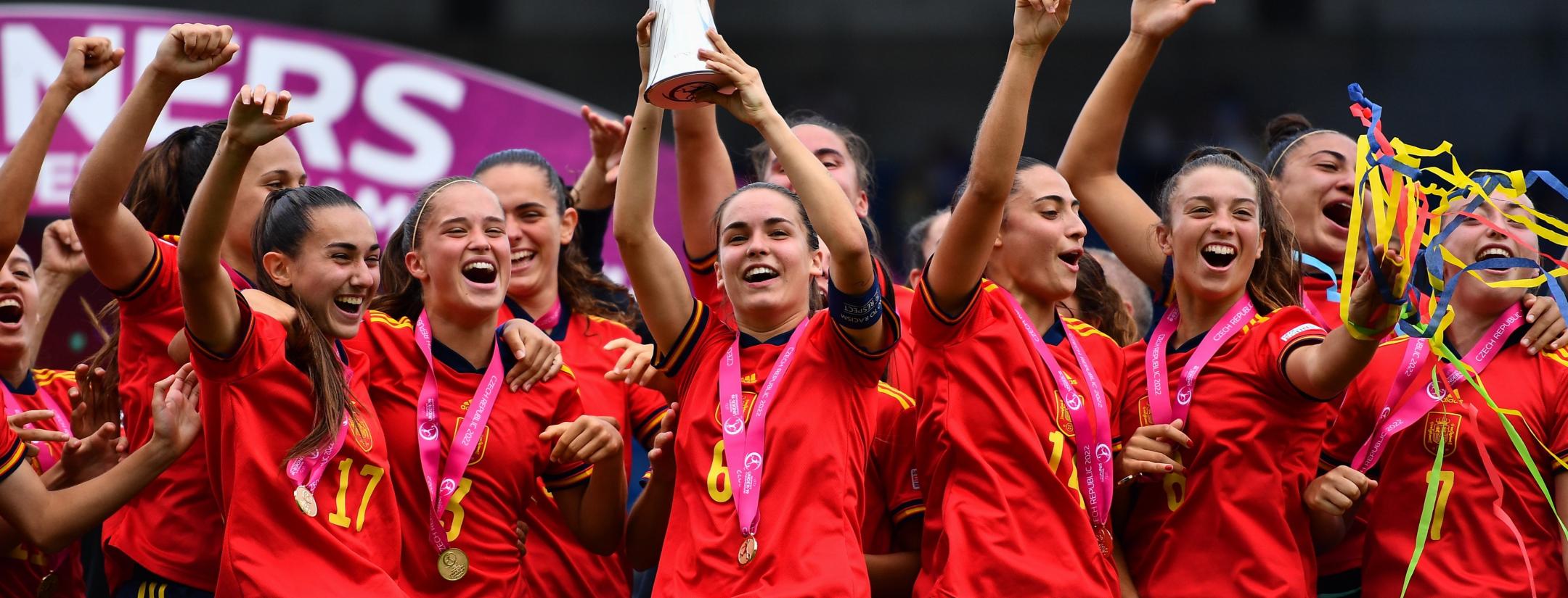 Spain Celebrates After Julia Bartel Goal vs Norway