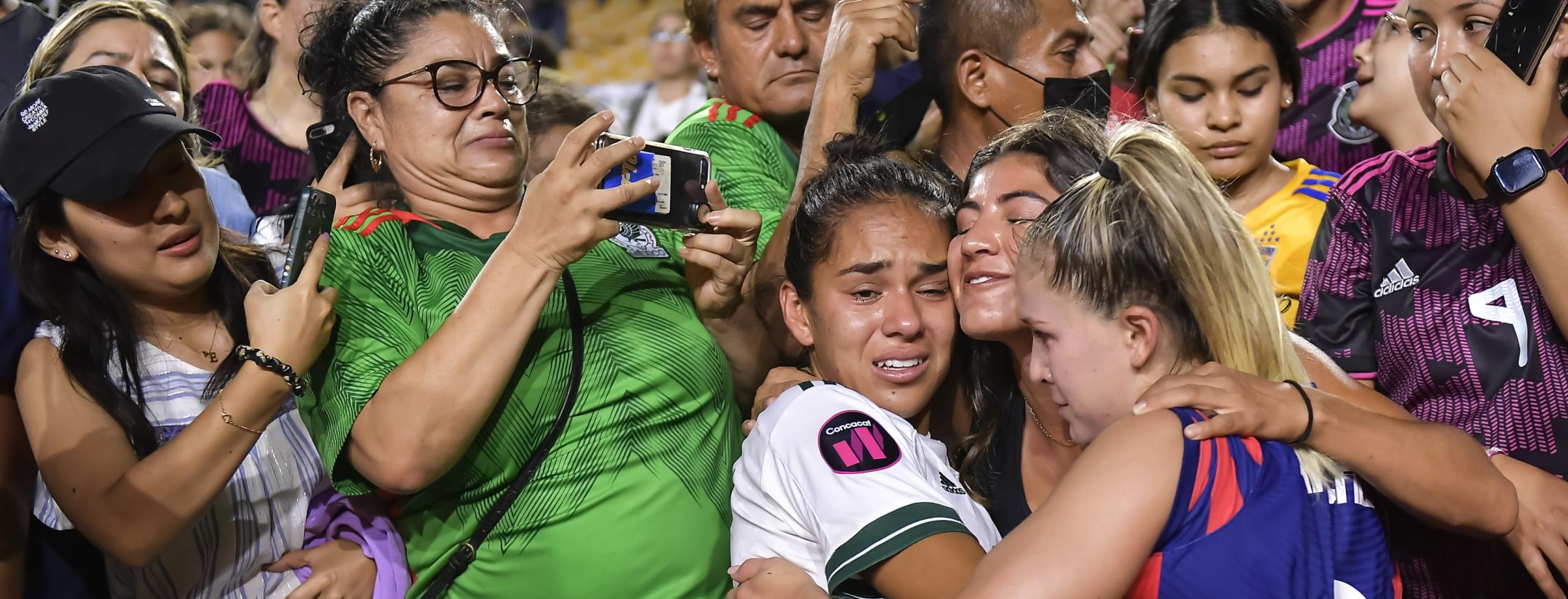 Ashley Sanchez, Maricarmen Reyes