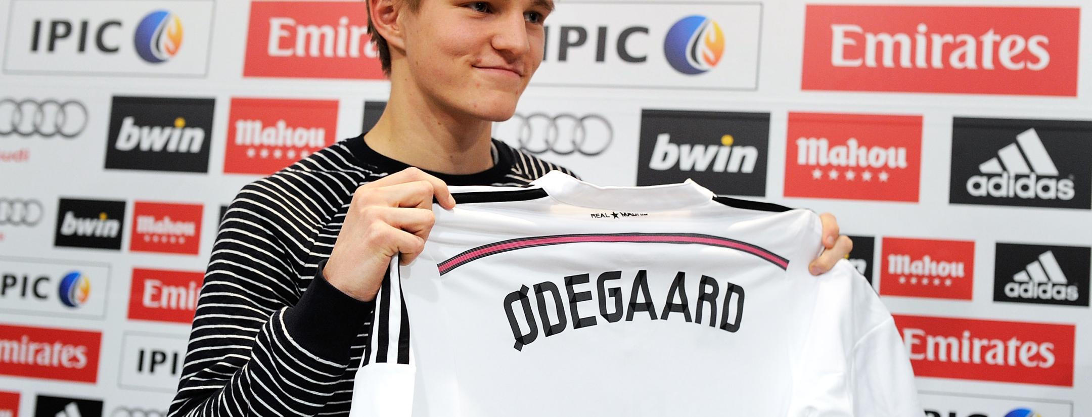Martin Ødegaard presentation as Real Madrid player, 2015.