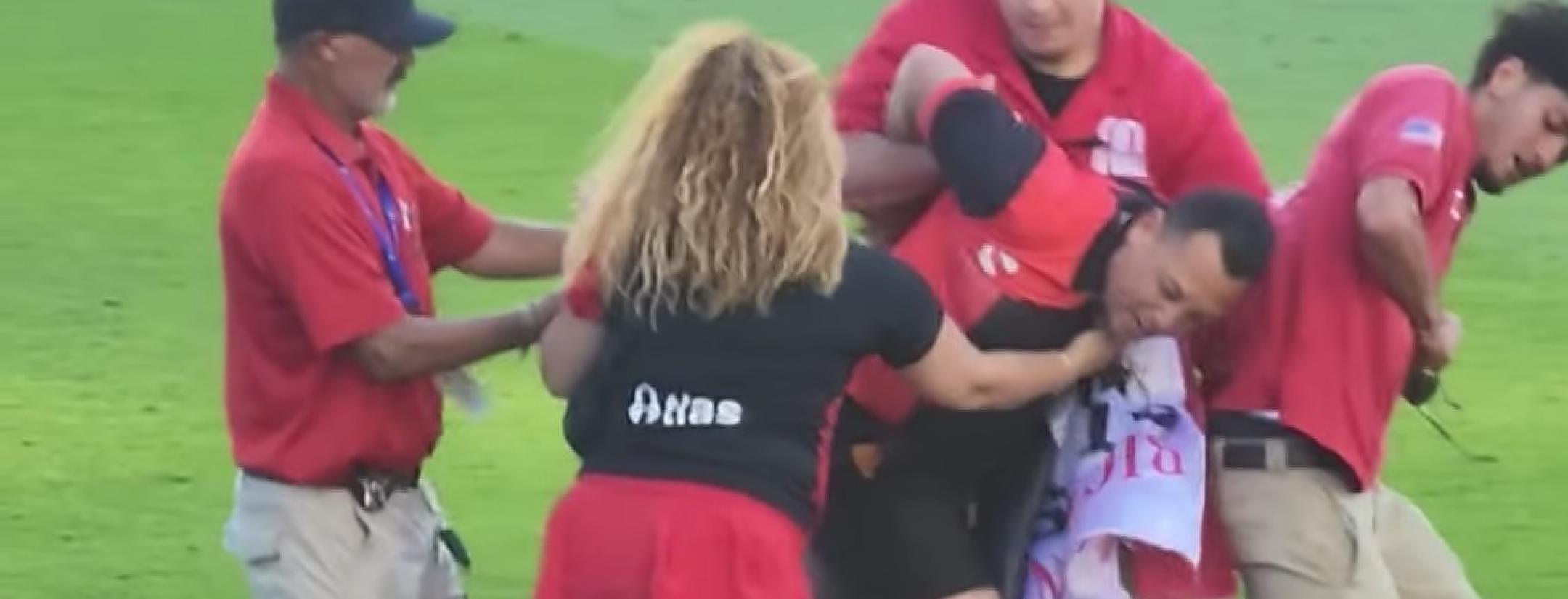 Atlas and Chivas fans cause incidents in Chicago