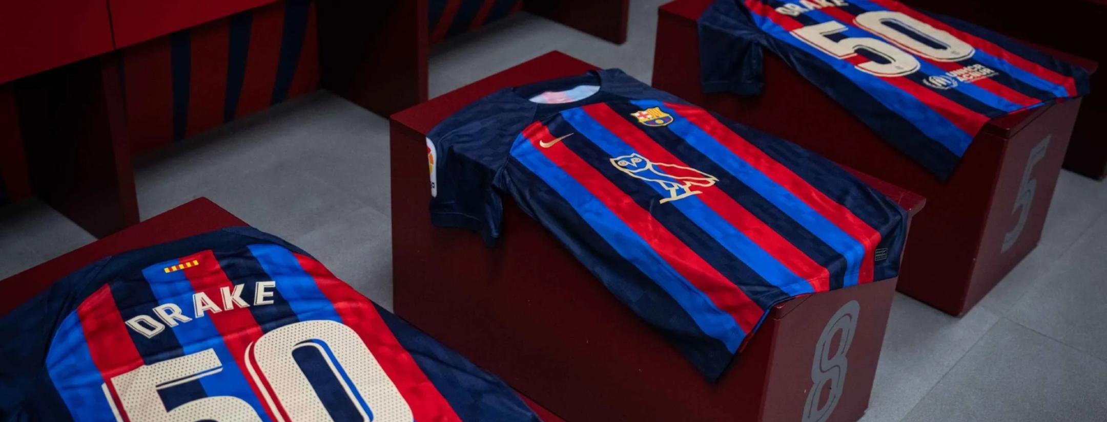 Drake's OVO owl on Barcelona jersey.