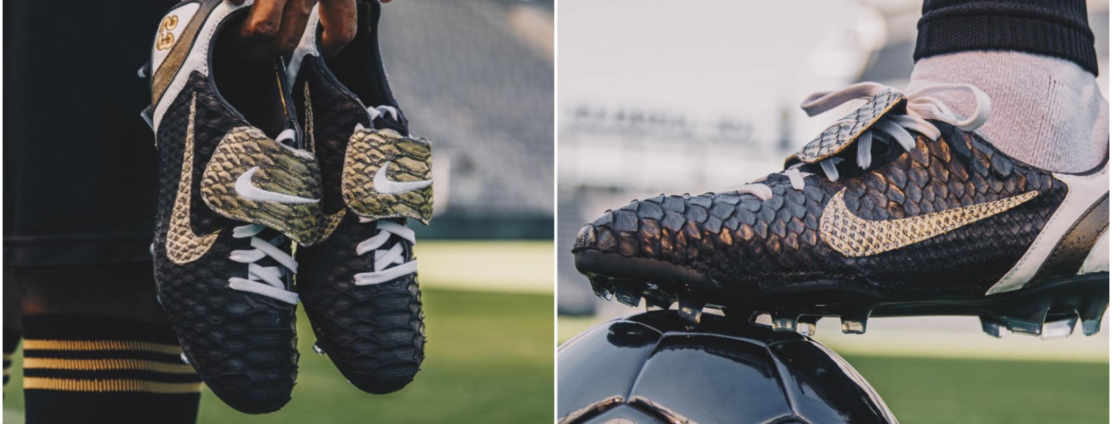 Kellyn Acosta custom Nike boots