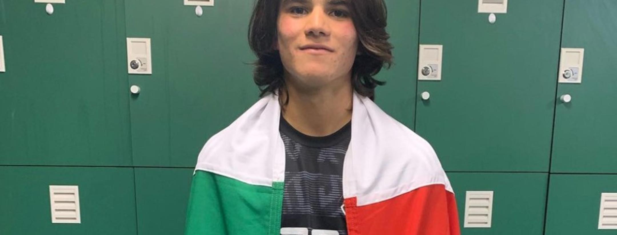 Bruce El-mesmari firma por América