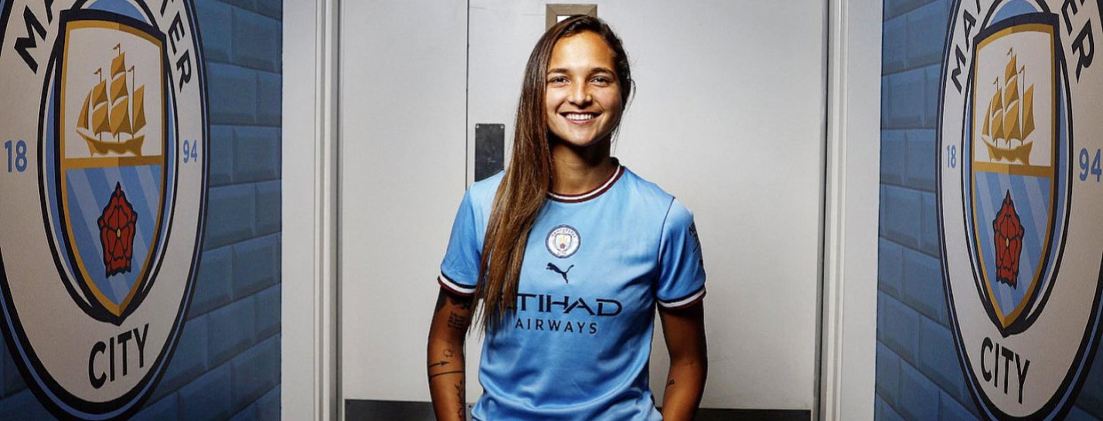 Deyna Castellanos firma en Manchester City