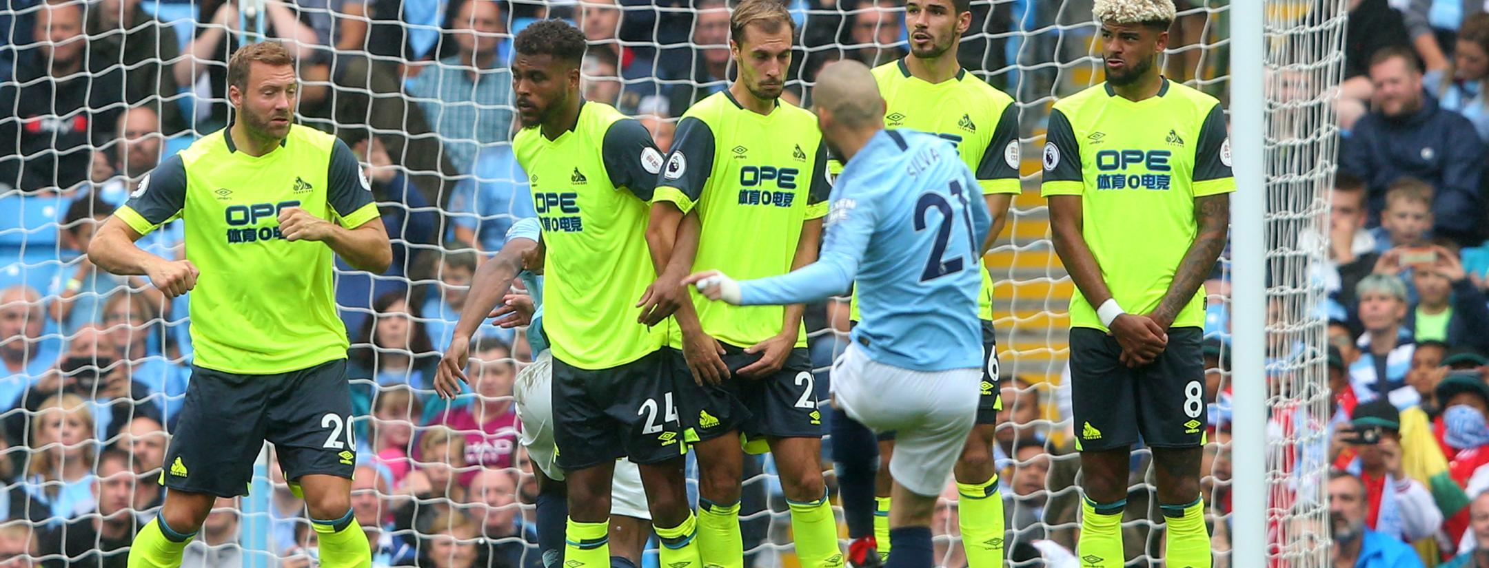 David Silva free kick vs Huddersfield
